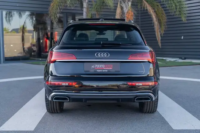 Audi Q5 view 5