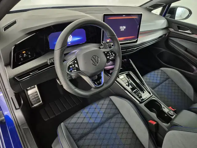Volkswagen Golf view 6