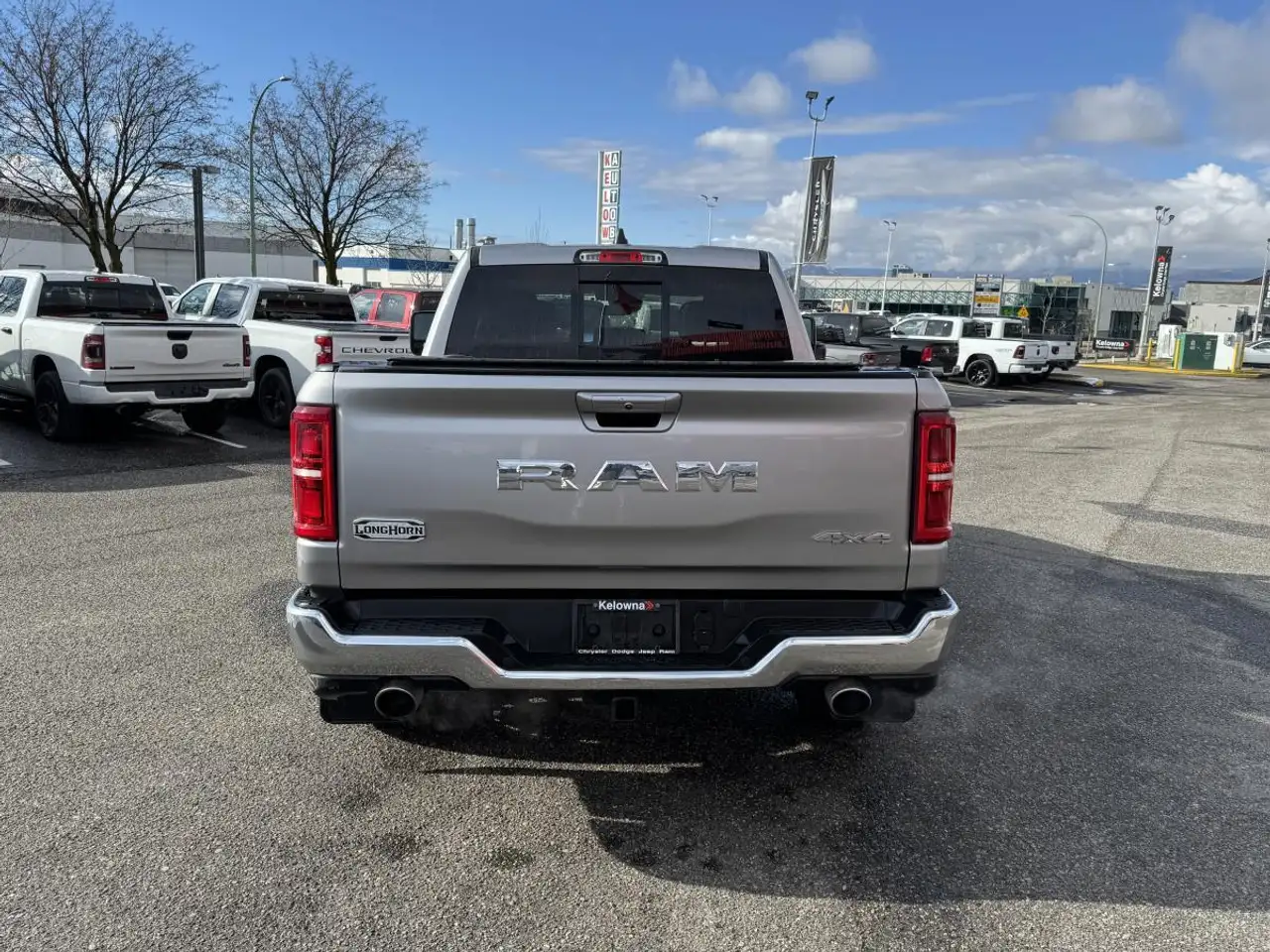 RAM 1500 снимка RAM 1500
