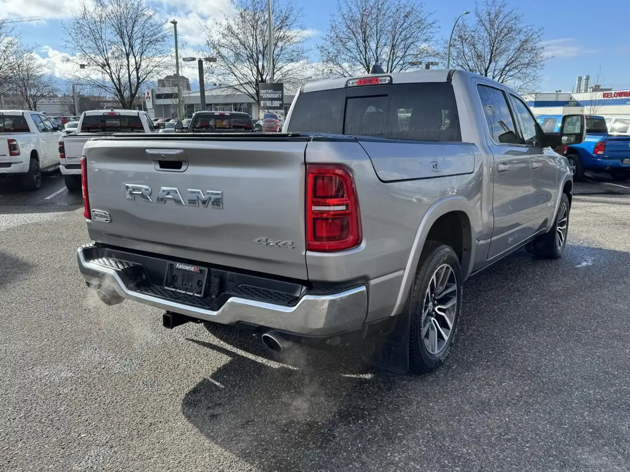 RAM 1500 снимка RAM 1500