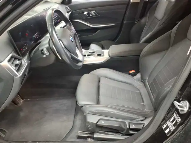BMW 3 Series view 7