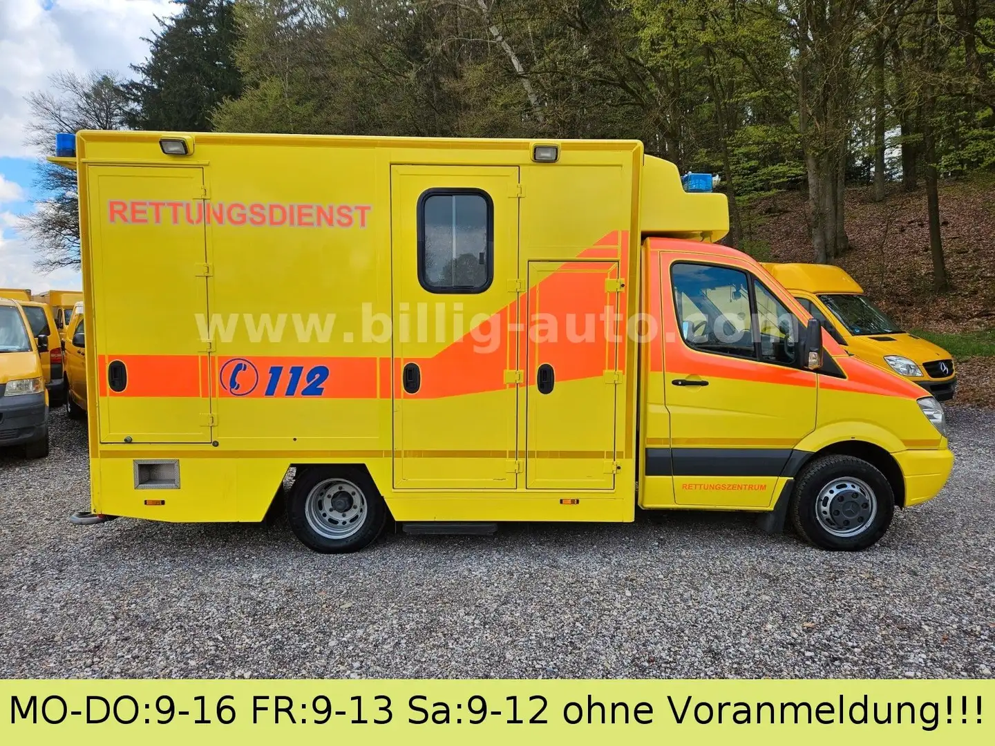 Mercedes-Benz Sprinter Krankenwagen Rettungswagen Ambulance Sárga - 2