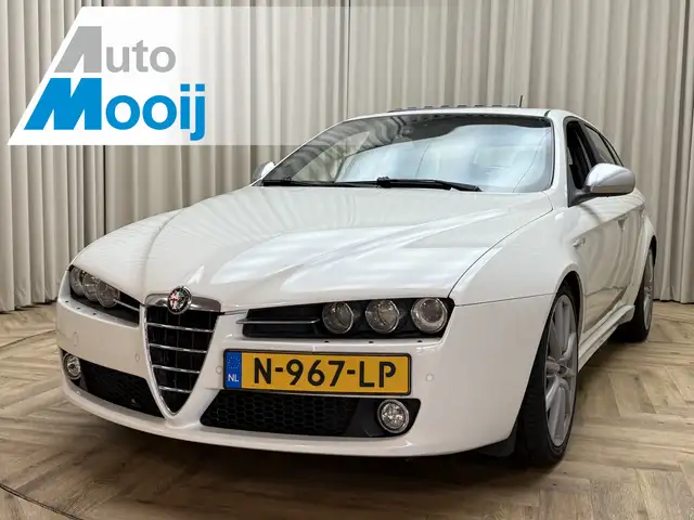 Alfa Romeo 159 Sportwagon 1.7 T TI *Schuifdak* CarPlay, Leder+Sto