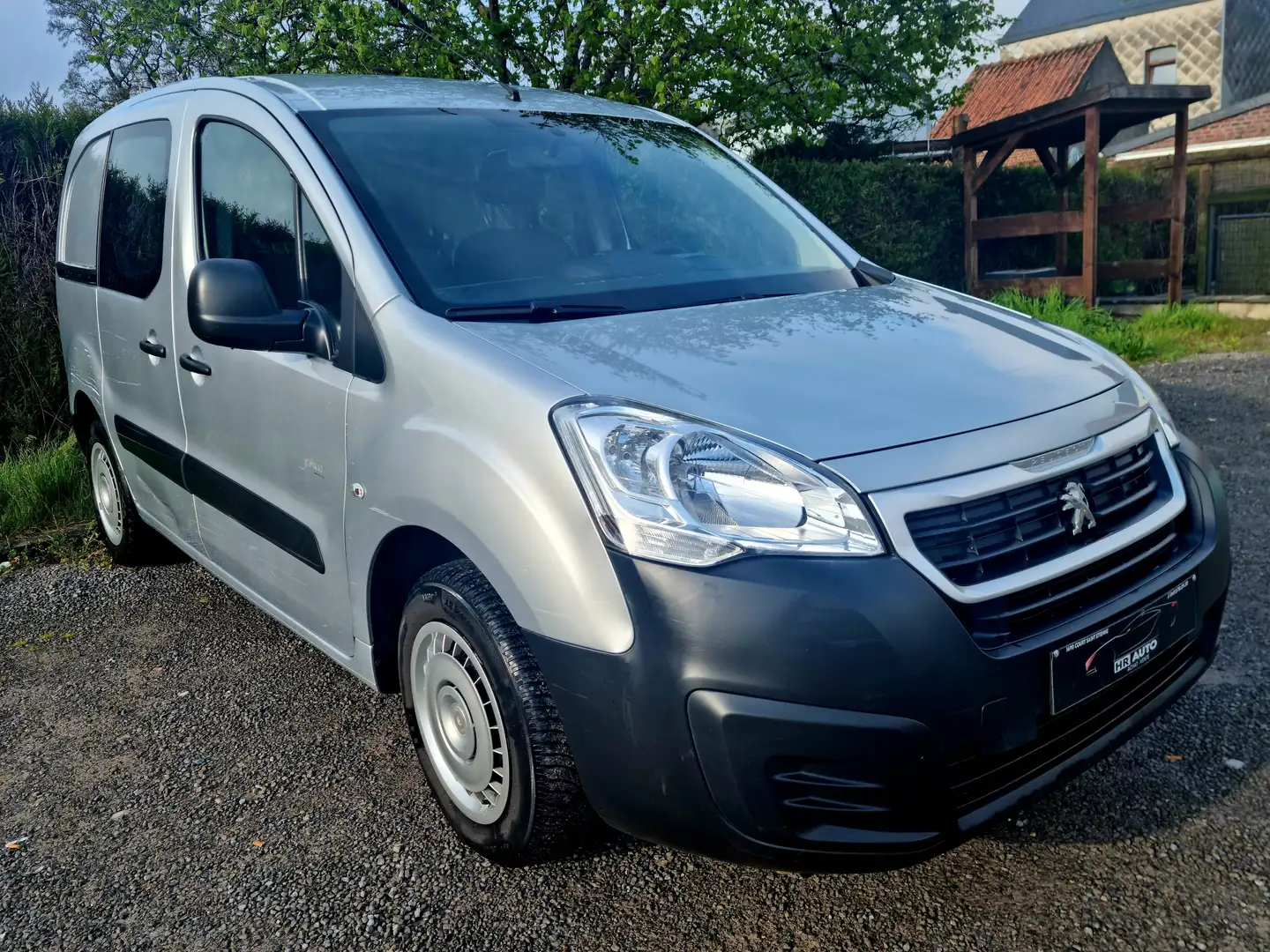 Peugeot Partner 1.6 BlueHDi**L1H1**EURO6B**AIRCO Grijs - 2
