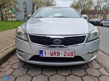 Cee'd 1.6 CRDi EX ISG EcoDynamics DPF