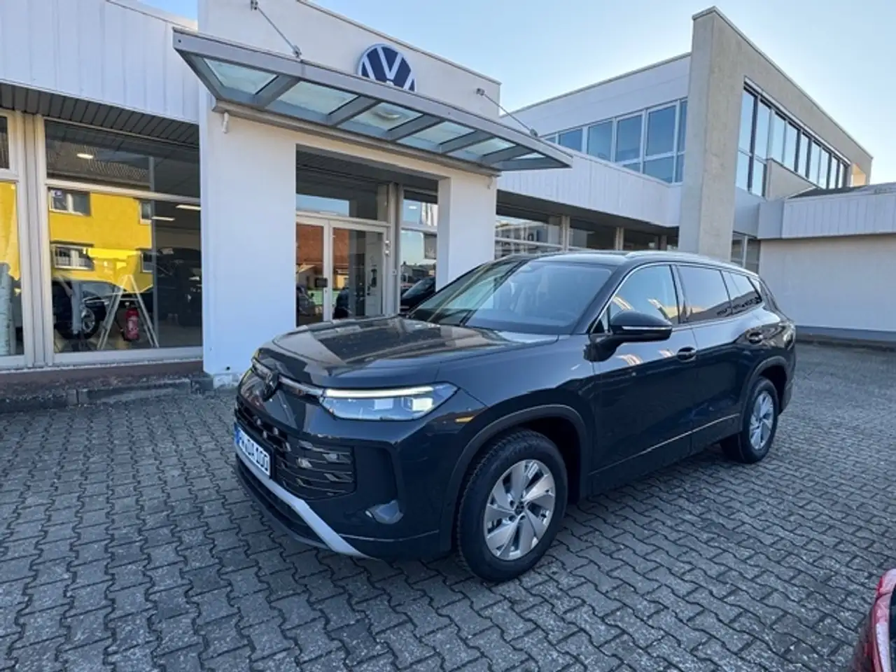 Volkswagen Tayron 2.0 TDI 4M DSG Elegance 2