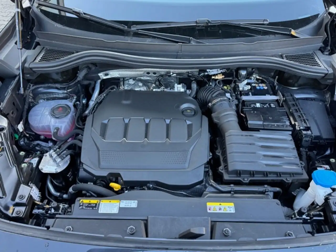 Volkswagen Tayron 2.0 TDI 4M DSG Elegance 16