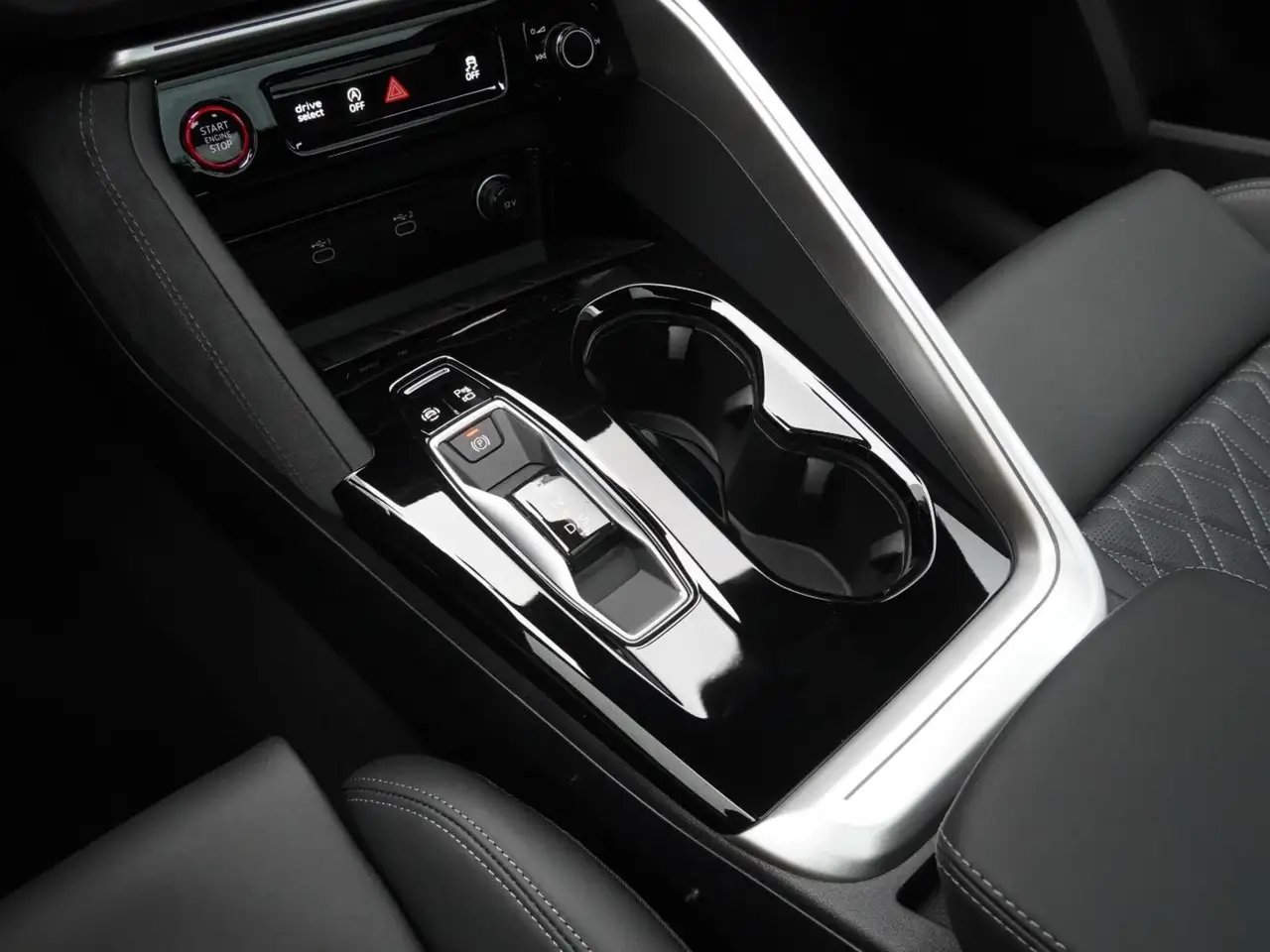 Audi SQ5 fotografie Audi SQ5