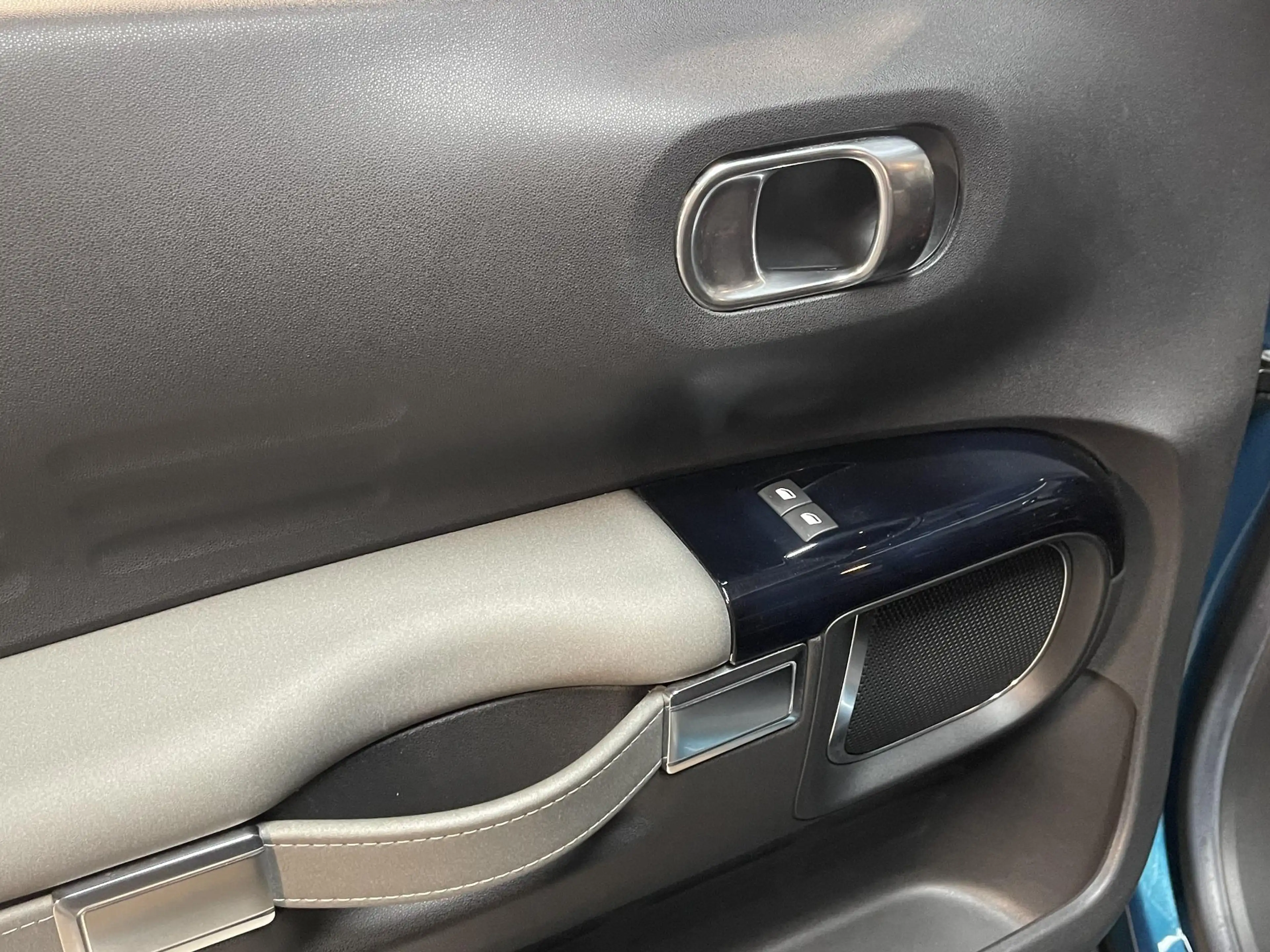 Citroen C4 Cactus 1.2 PureTech Feel 16"/Nieuwe Distributieset/Naviga — photo 11