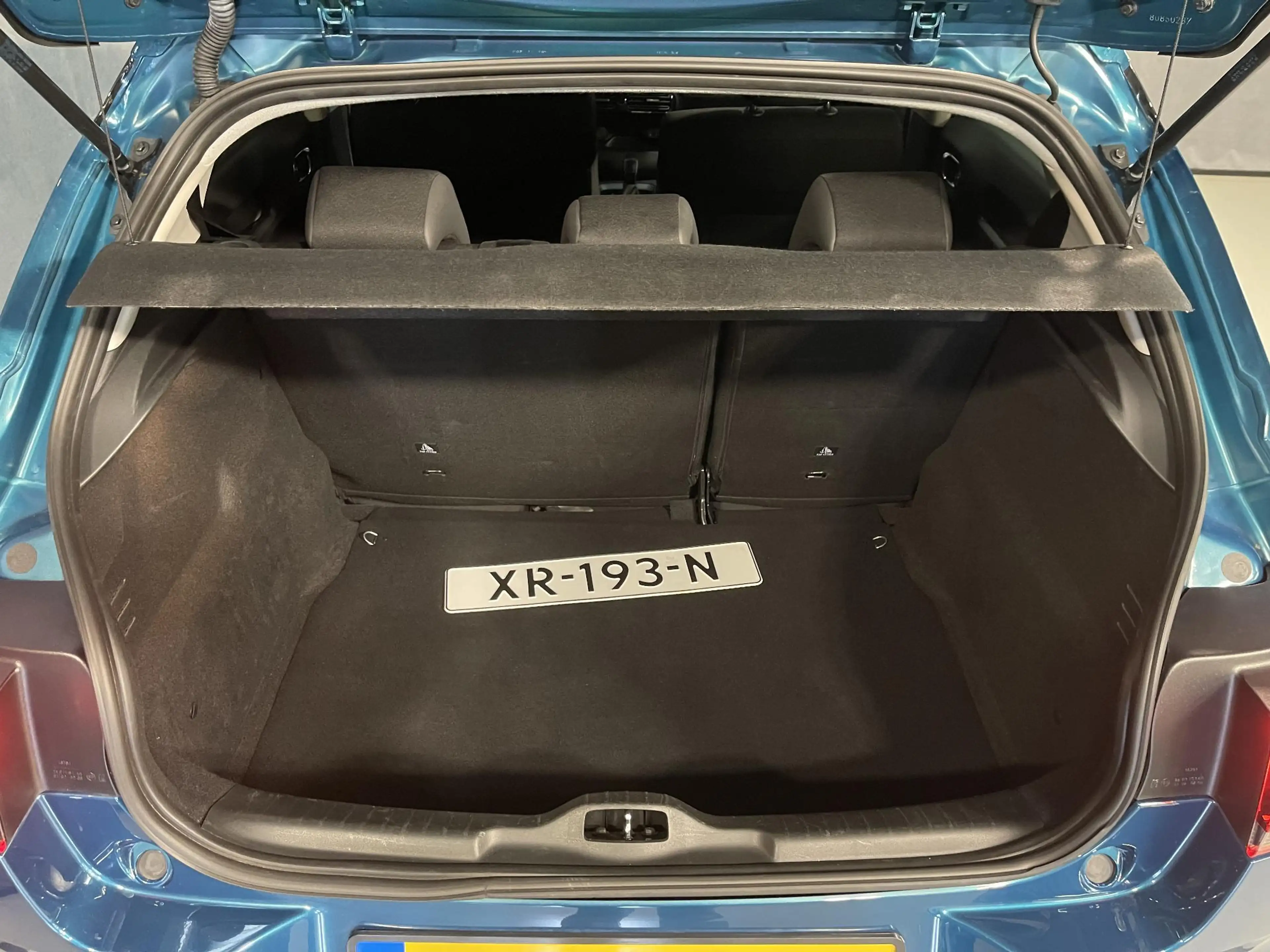 Citroen C4 Cactus 1.2 PureTech Feel 16"/Nieuwe Distributieset/Naviga — photo 9