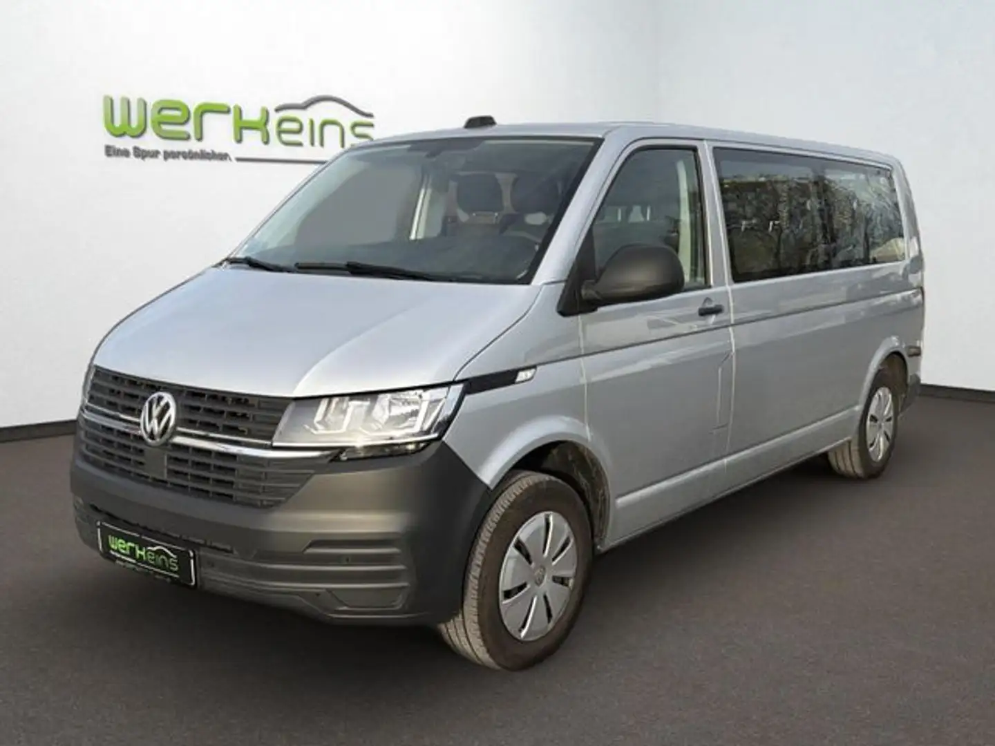 Volkswagen T6.1 Kombi lang el. Rollstuhl Lift Rampe 9 Sitze Argento - 1