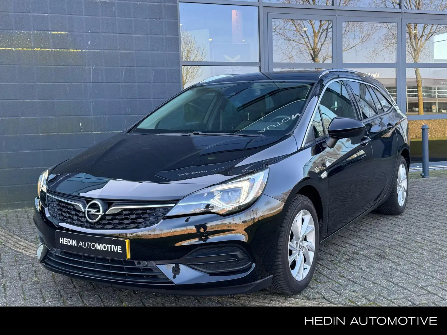 Opel Astra Sports Tourer 1.2 110PK Elegance | Trekhaak | Navi Noir - 1