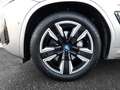 BMW iX3 M-SPORT 73,8kWh Aut *SKY / ADAPT. LED / NAVI / AHV + KAMERA / ACC / DCC / VOLLLEDERSITZE + MEM* Grau - thumbnail 18