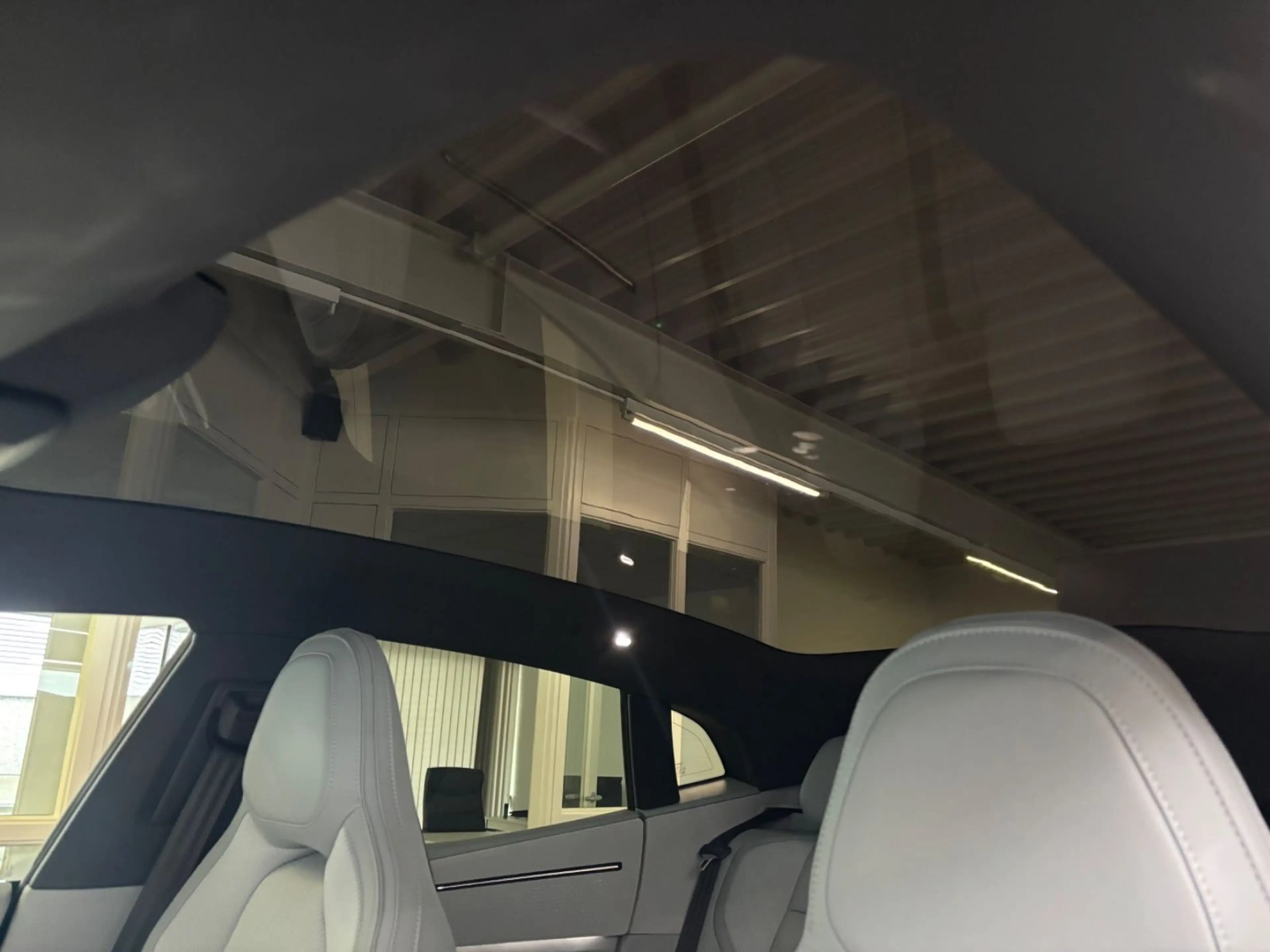 Polestar 4 Long Range Dual Pilot-Paket Plus-Paket 21" — photo 10