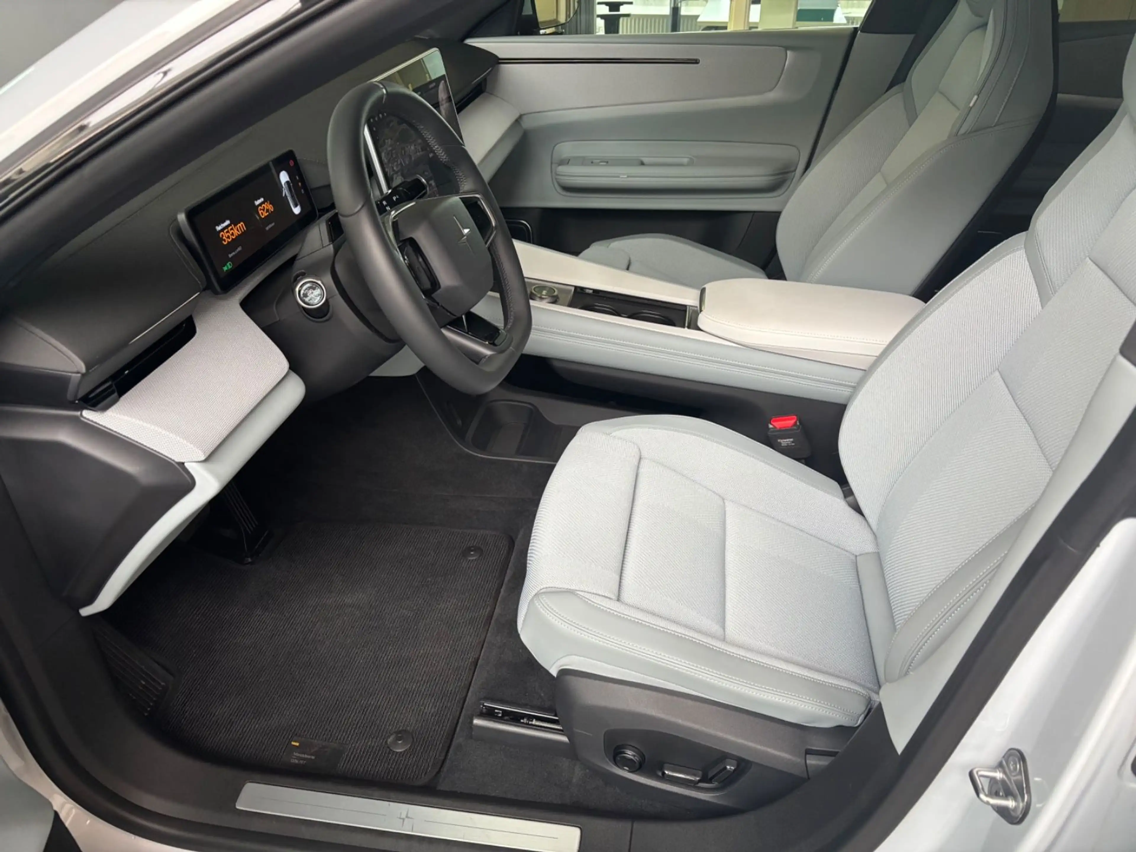 Polestar 4 Long Range Dual Pilot-Paket Plus-Paket 21" — photo 8