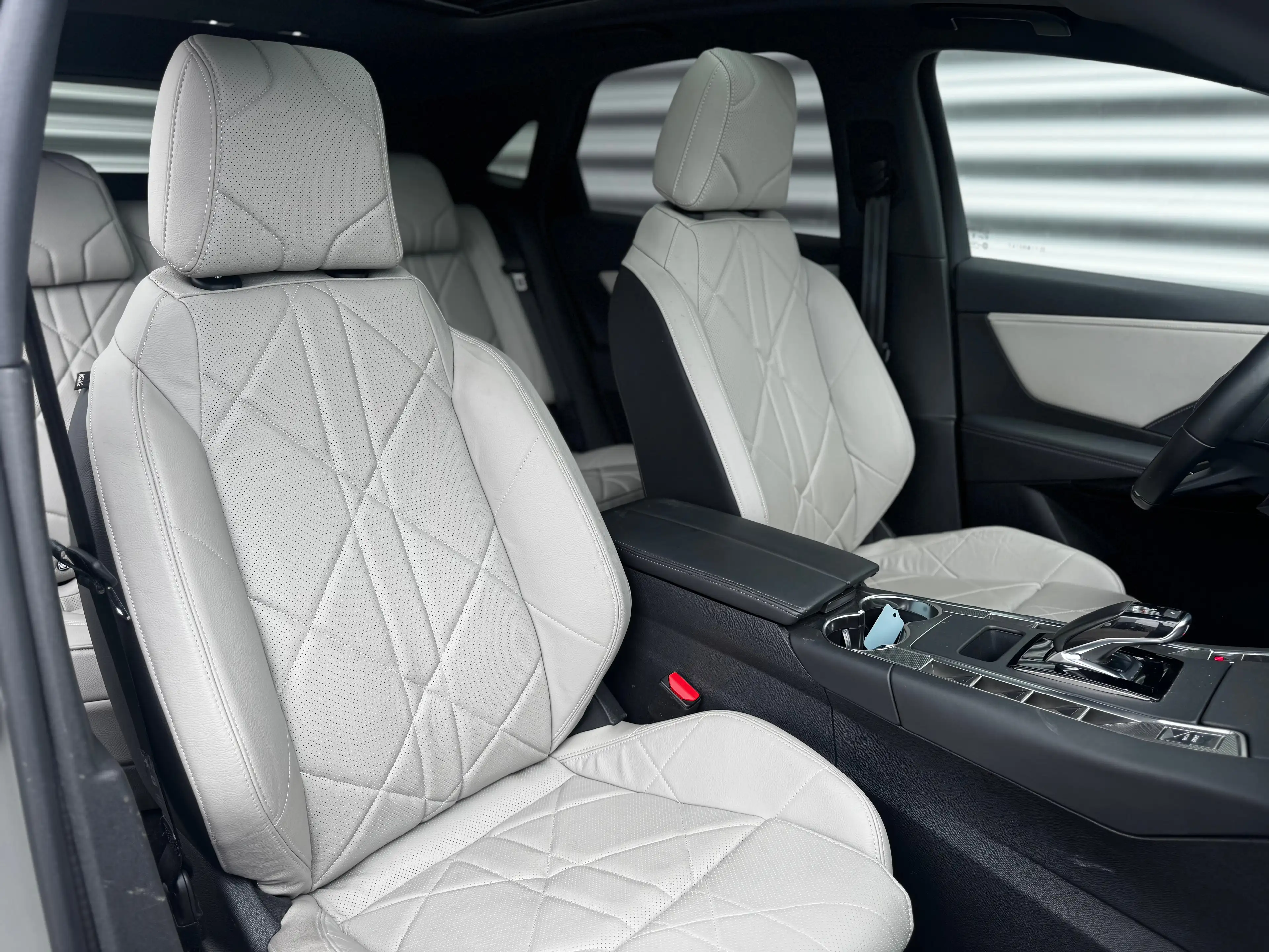 DS Automobiles DS 7 E-TENSE 225PK ESPRIT DE VOYAGE SOH 99,75% / NAVI / — photo 21