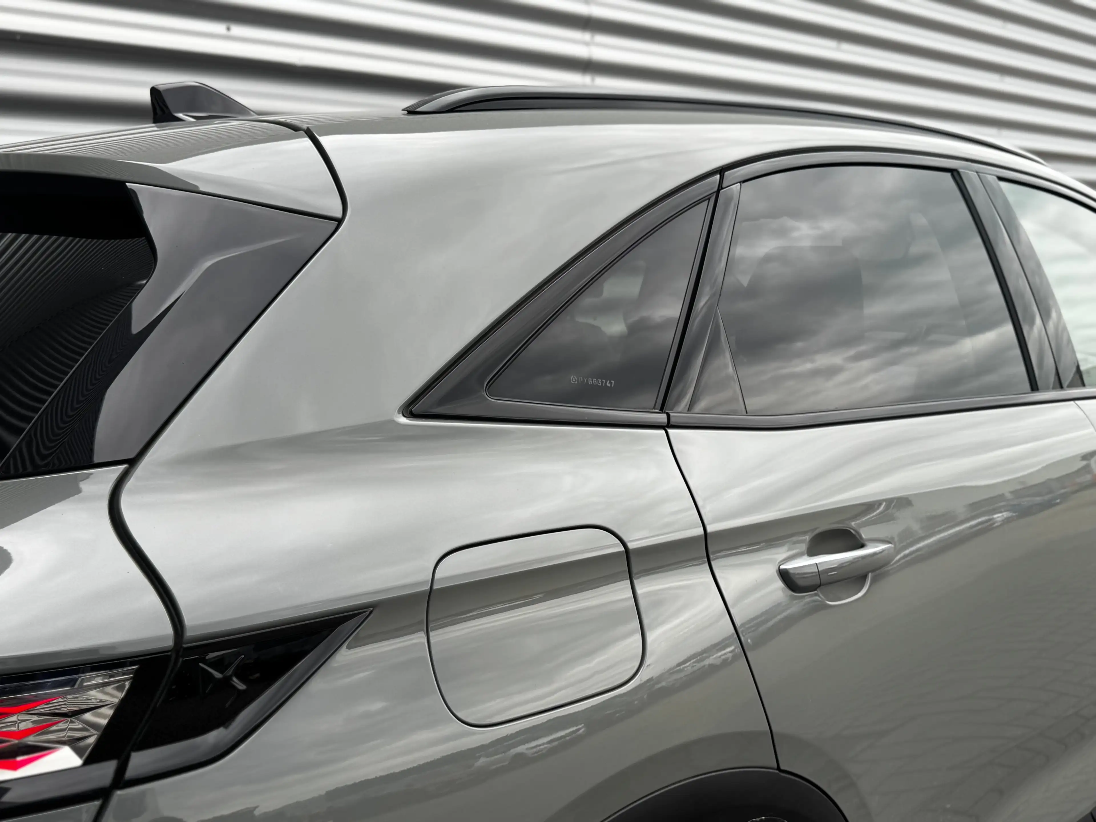 DS Automobiles DS 7 E-TENSE 225PK ESPRIT DE VOYAGE SOH 99,75% / NAVI / — photo 12