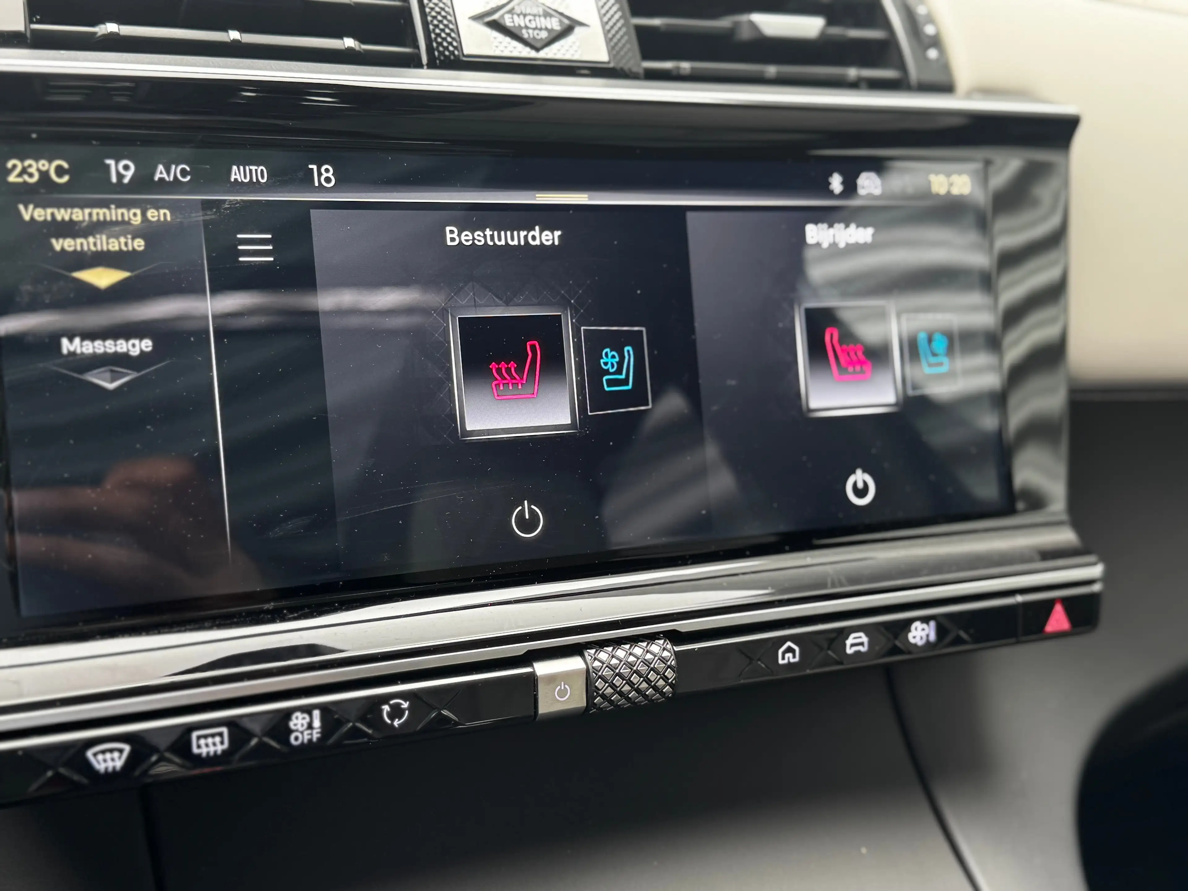 DS Automobiles DS 7 E-TENSE 225PK ESPRIT DE VOYAGE SOH 99,75% / NAVI / — photo 35