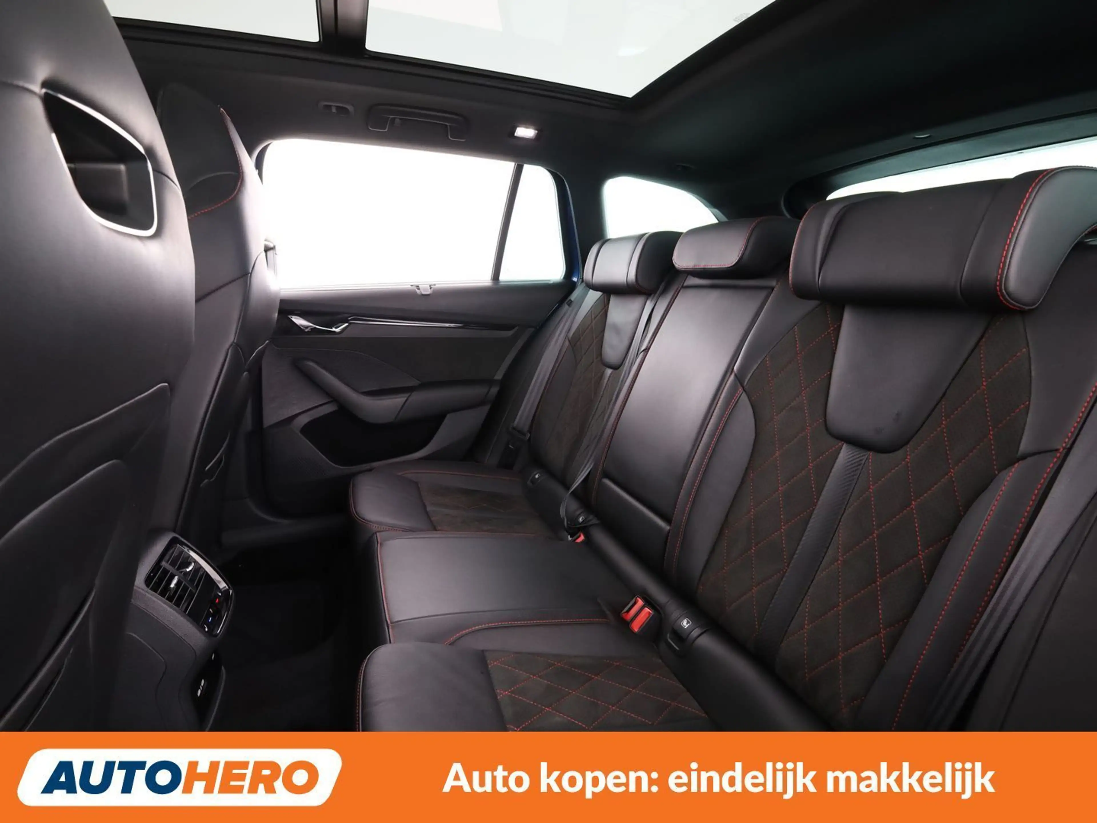 Skoda Octavia 1.4 TSI iV RS — photo 14