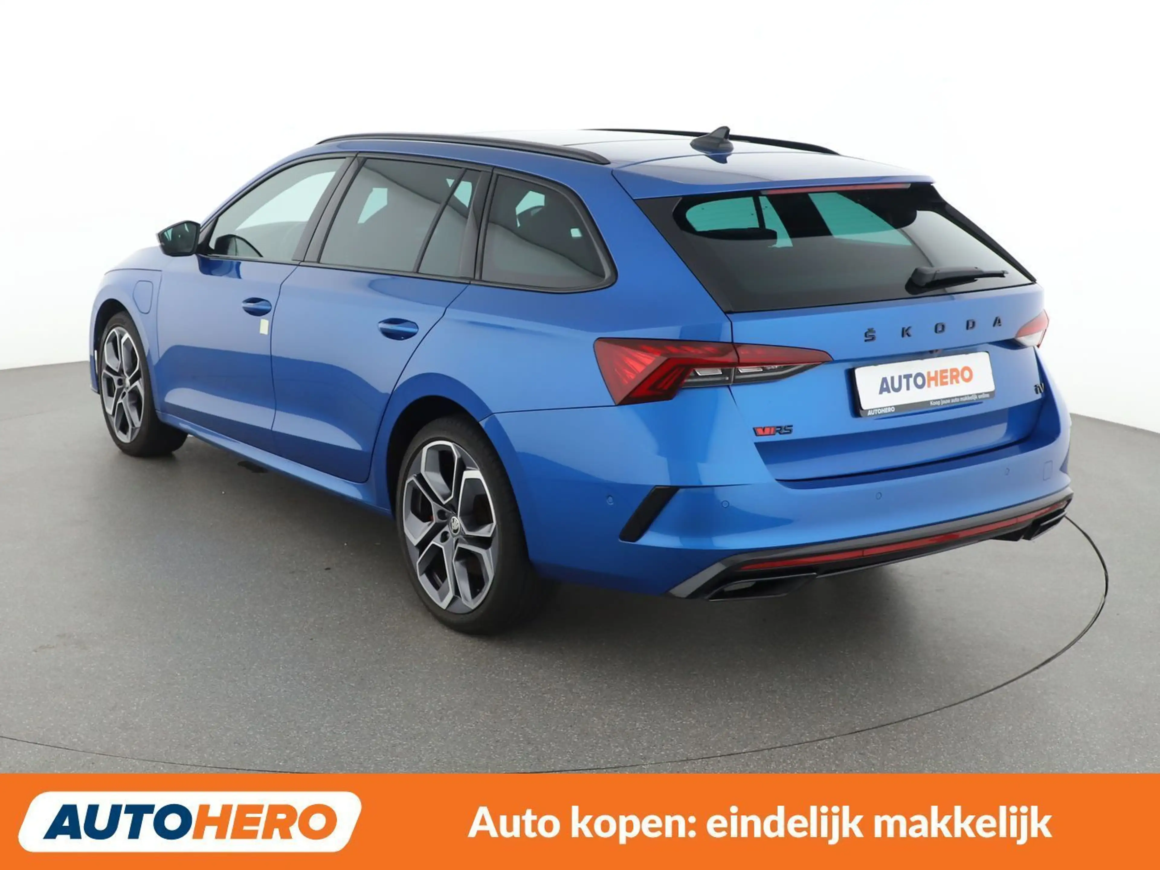 Skoda Octavia 1.4 TSI iV RS — photo 4