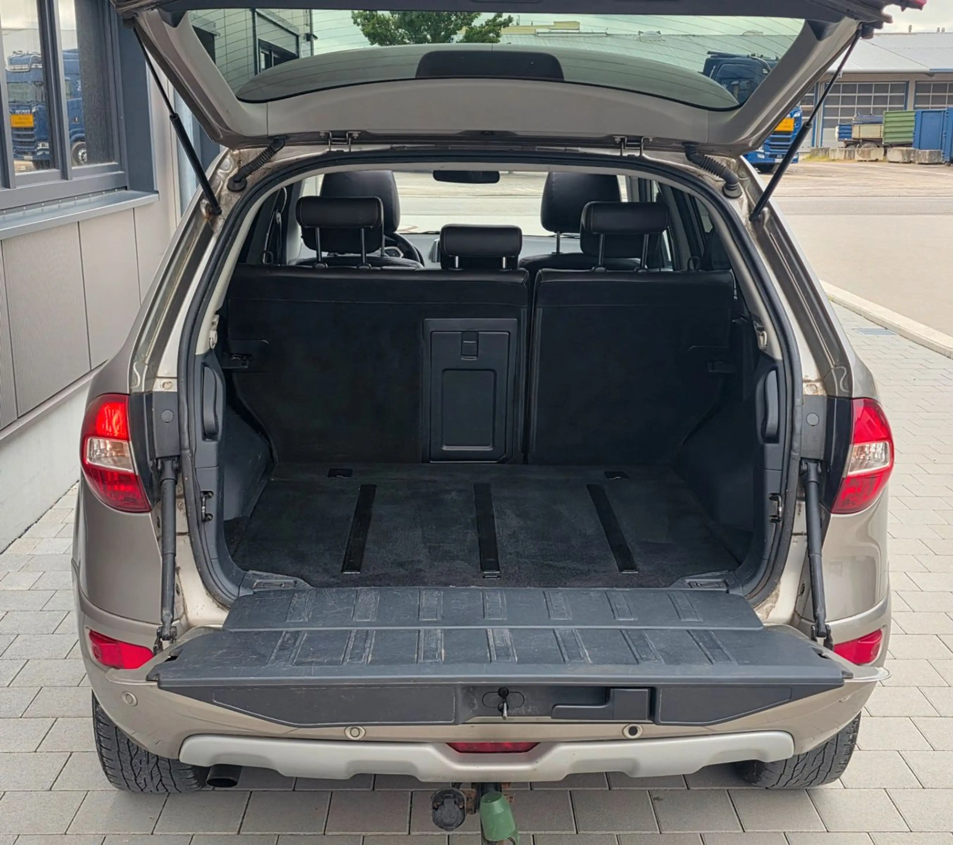 Renault Koleos 2.0/AUTOMATIK/NAVI/PANO/TÜV04.27/4X4/LEDE — photo 11