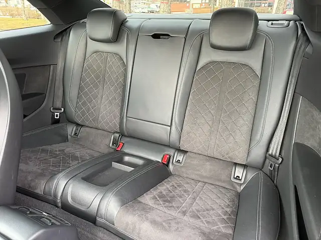Audi RS5 Coupé quattro Tiptronic*GLASDACH, RS-Design Led... Ansicht 16