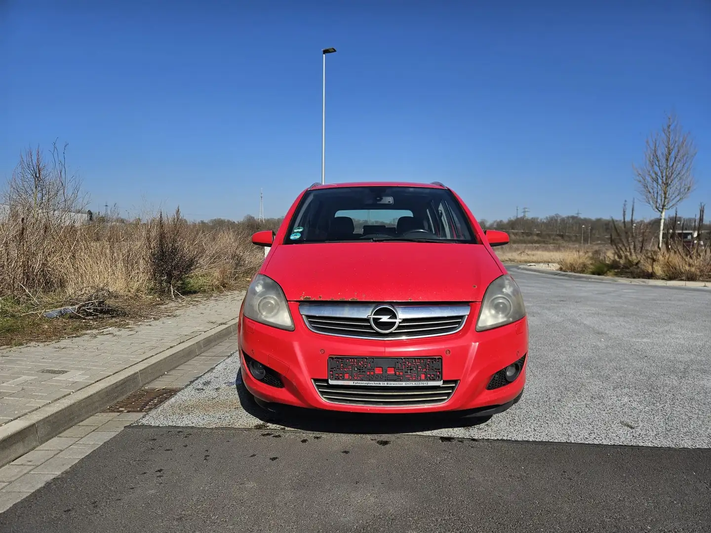 Opel Zafira Innovation "110 Jahre" Rot - 2