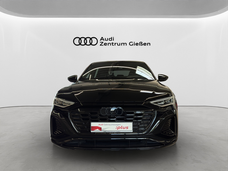 Audi Q8 e-tron 55 quattro S line Black B&O HuD Pano AHK Matrix... — photo 10