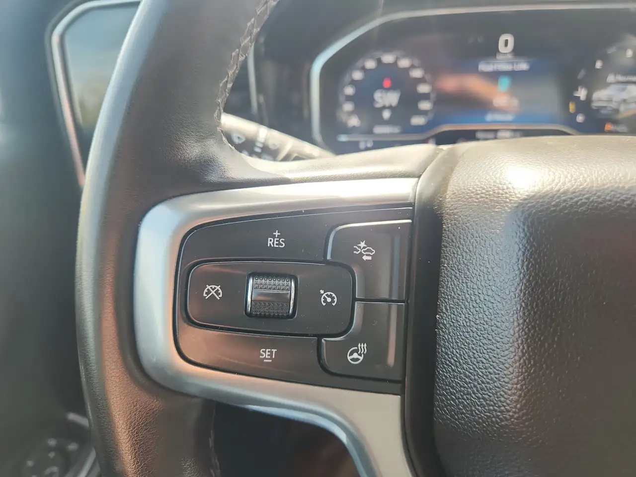 Chevrolet Silverado 1500 снимка Chevrolet Silverado 1500