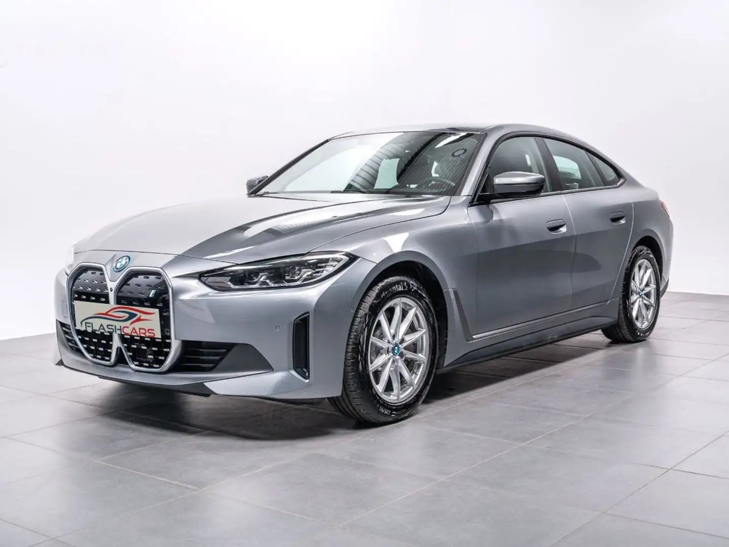 BMW i4 40 eDrive GC 83,9 kWh 340 PS Navi HUD 360°Kam - 2
