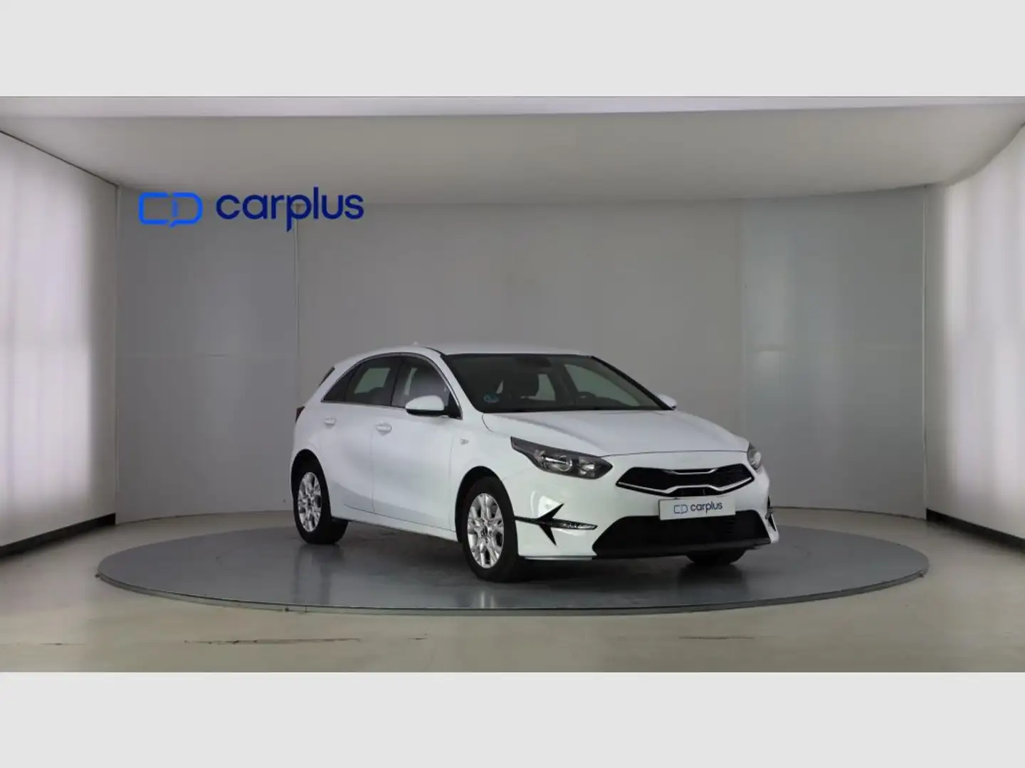 Kia Ceed / cee'd 1.6 MHEV iMT Drive 136 Blanco - 1