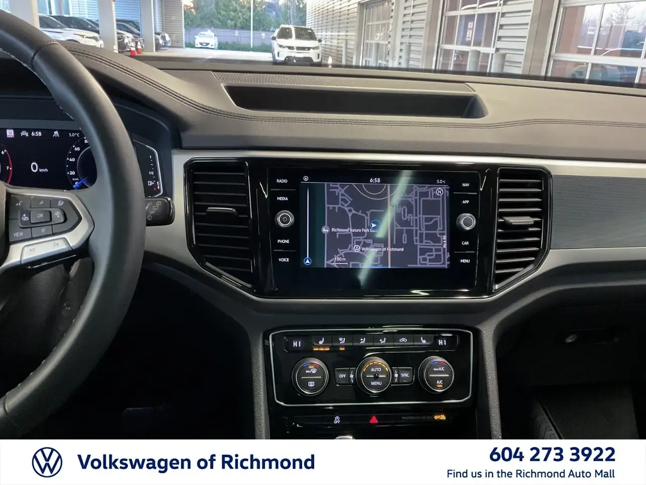 Volkswagen Atlas снимка Volkswagen Atlas