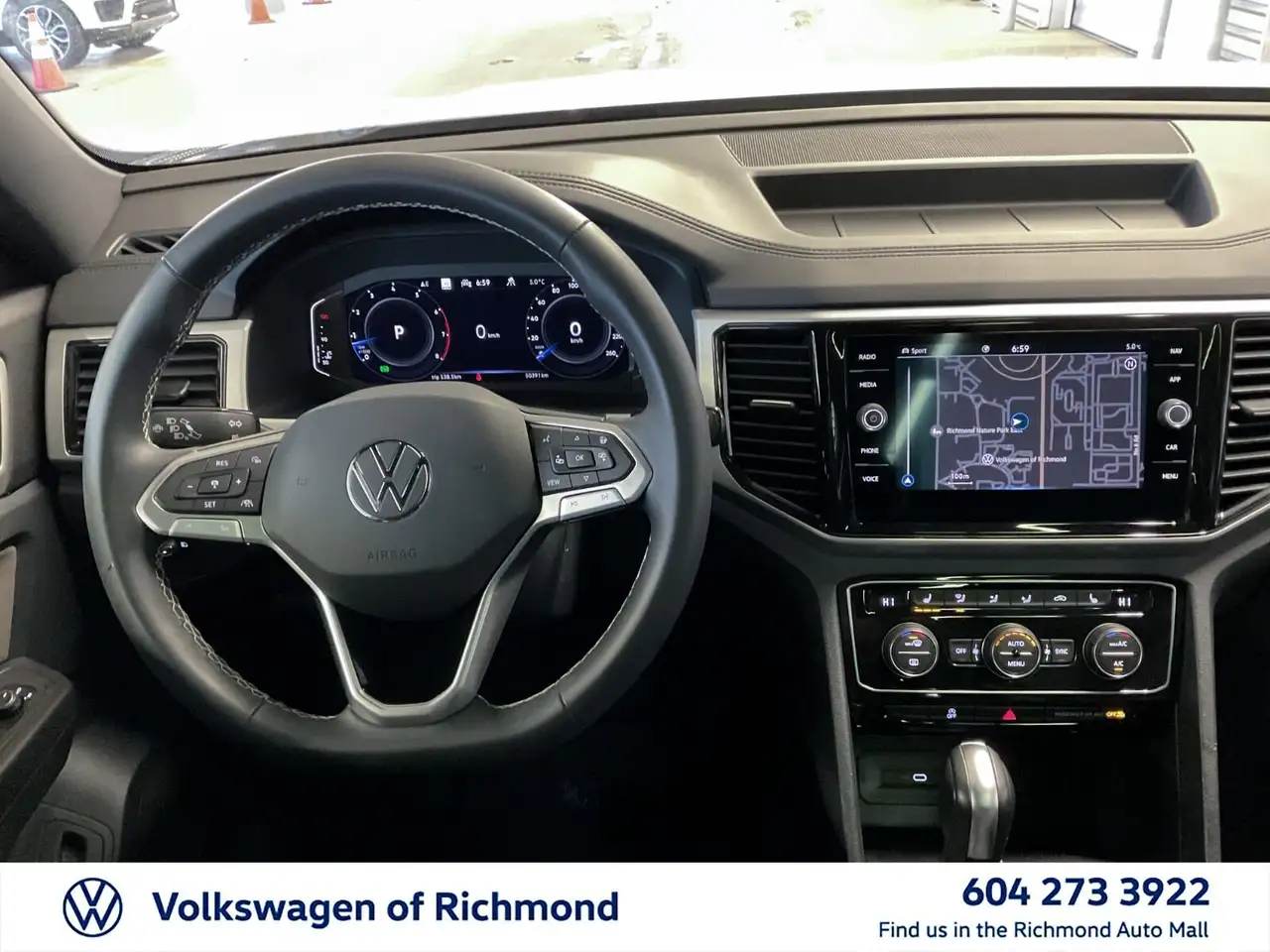 Volkswagen Atlas снимка Volkswagen Atlas