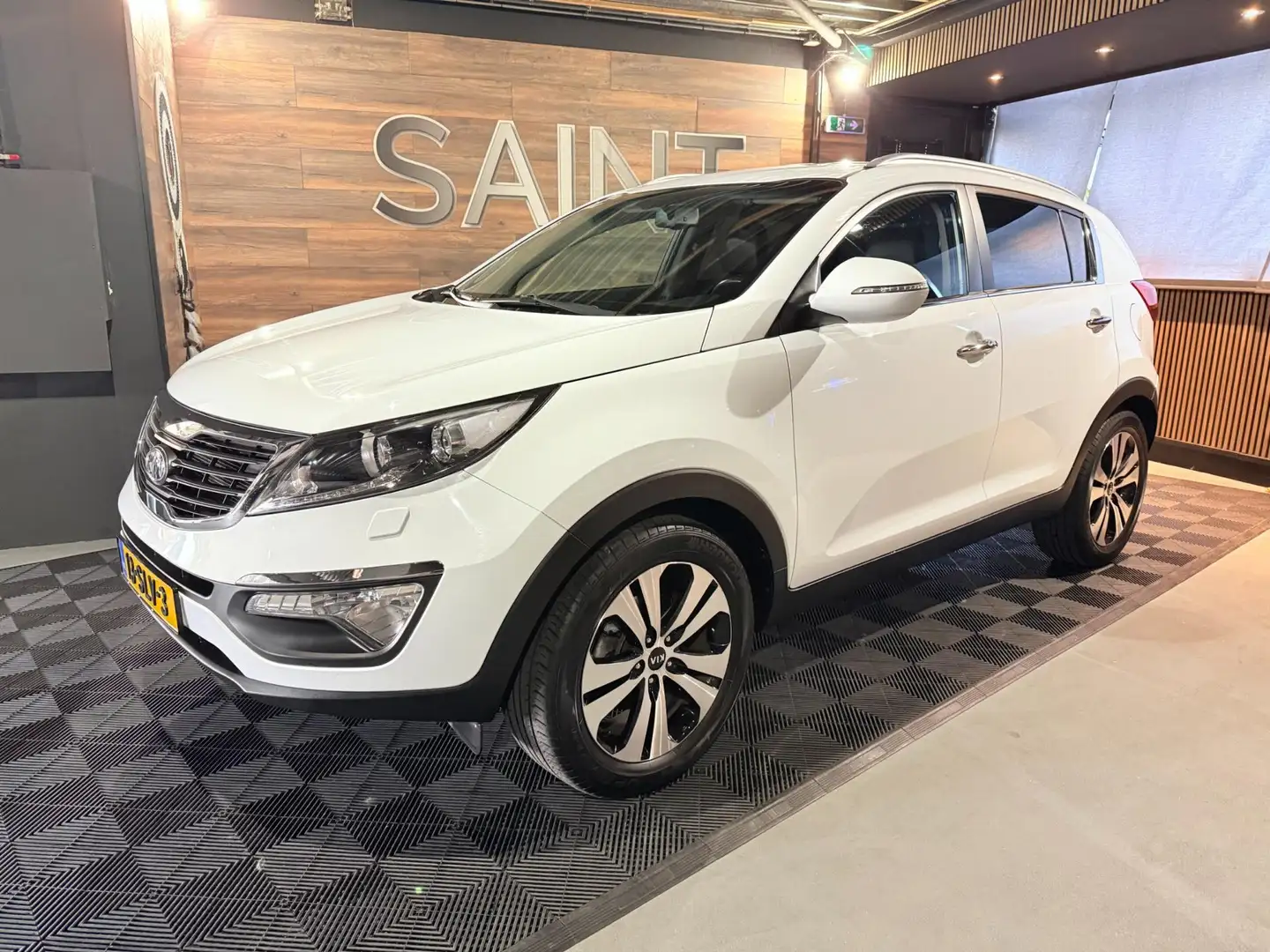 Kia Sportage | 2.0 X-clusive Blanc - 1