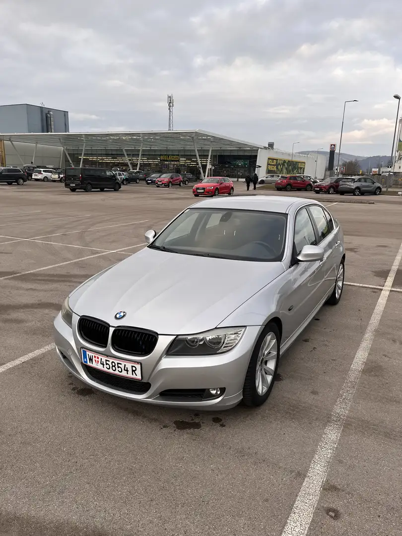 BMW 330 330d Österreich-Paket Österreich-Paket Silber - 2