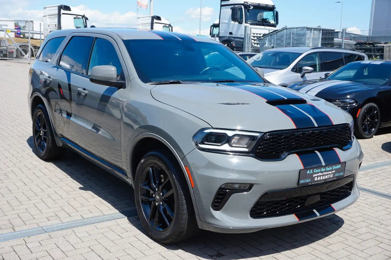 Dodge Durango 3.6L V6 4x4*7 Sitze*LPG*AHK*Neues Modell Grau - 1