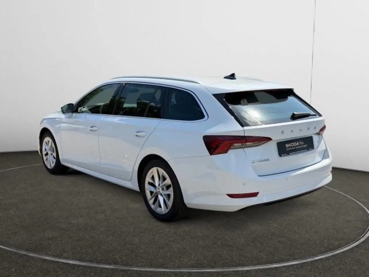 Skoda Octavia Combi 2.0 TDI DSG Style Navi,DCC,Lenkrad, миниатюра 3