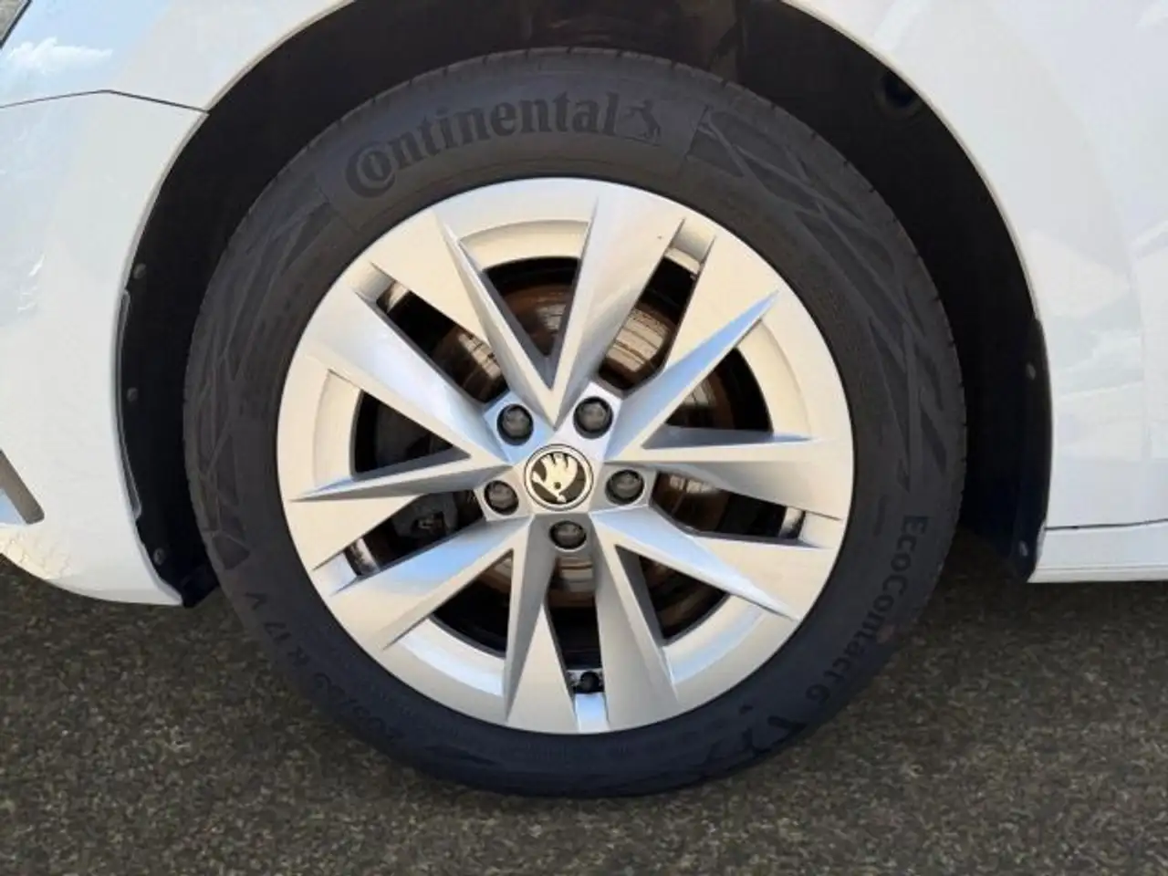Skoda Octavia Combi 2.0 TDI DSG Style Navi,DCC,Lenkrad, миниатюра 14