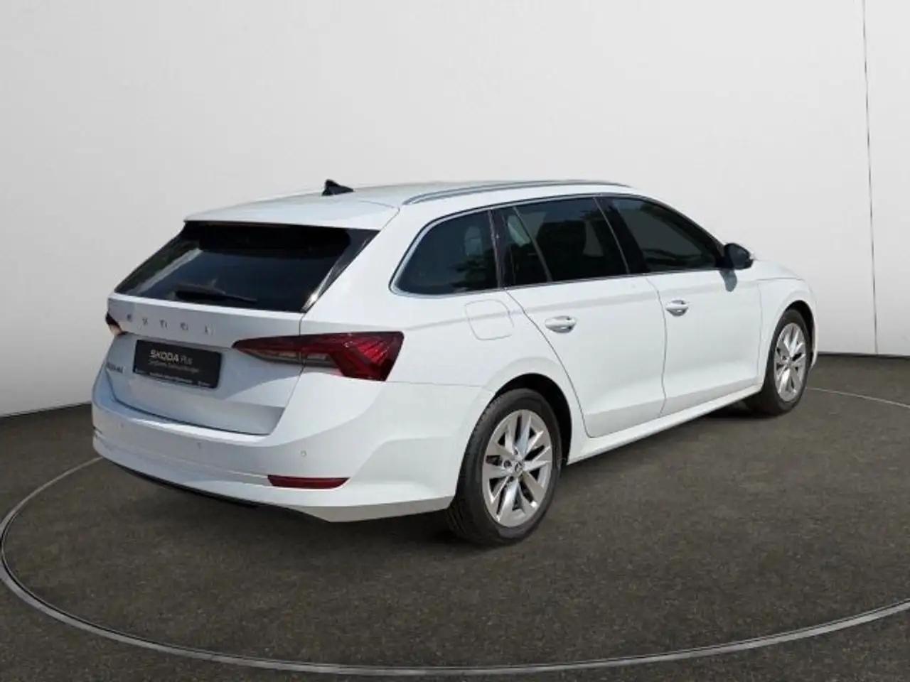 Skoda Octavia Combi 2.0 TDI DSG Style Navi,DCC,Lenkrad, миниатюра 5
