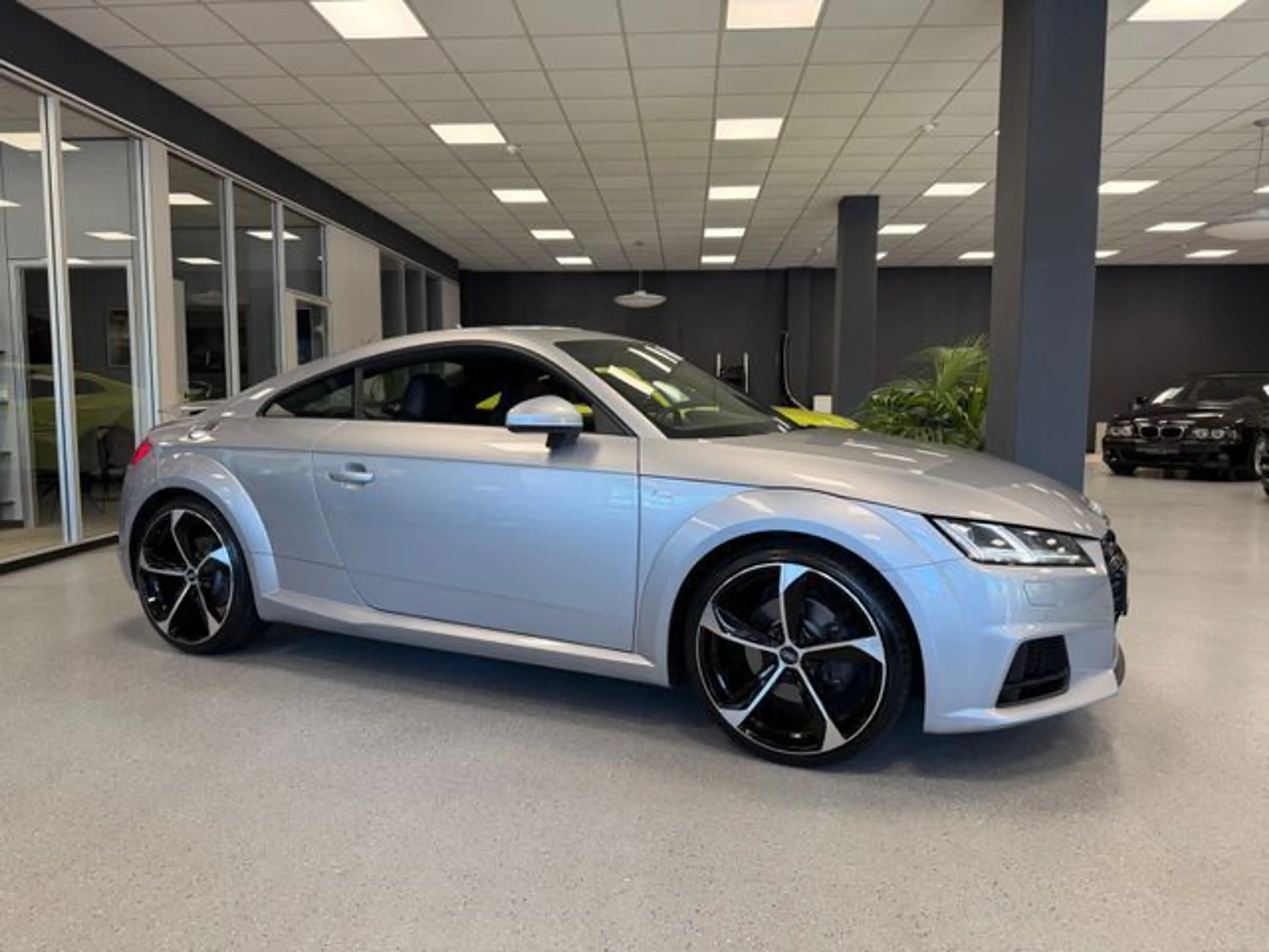 Audi TT Coupe 2.0 TFSI Quattro|Aut.|Navi|20"LM|S.heft — photo 8