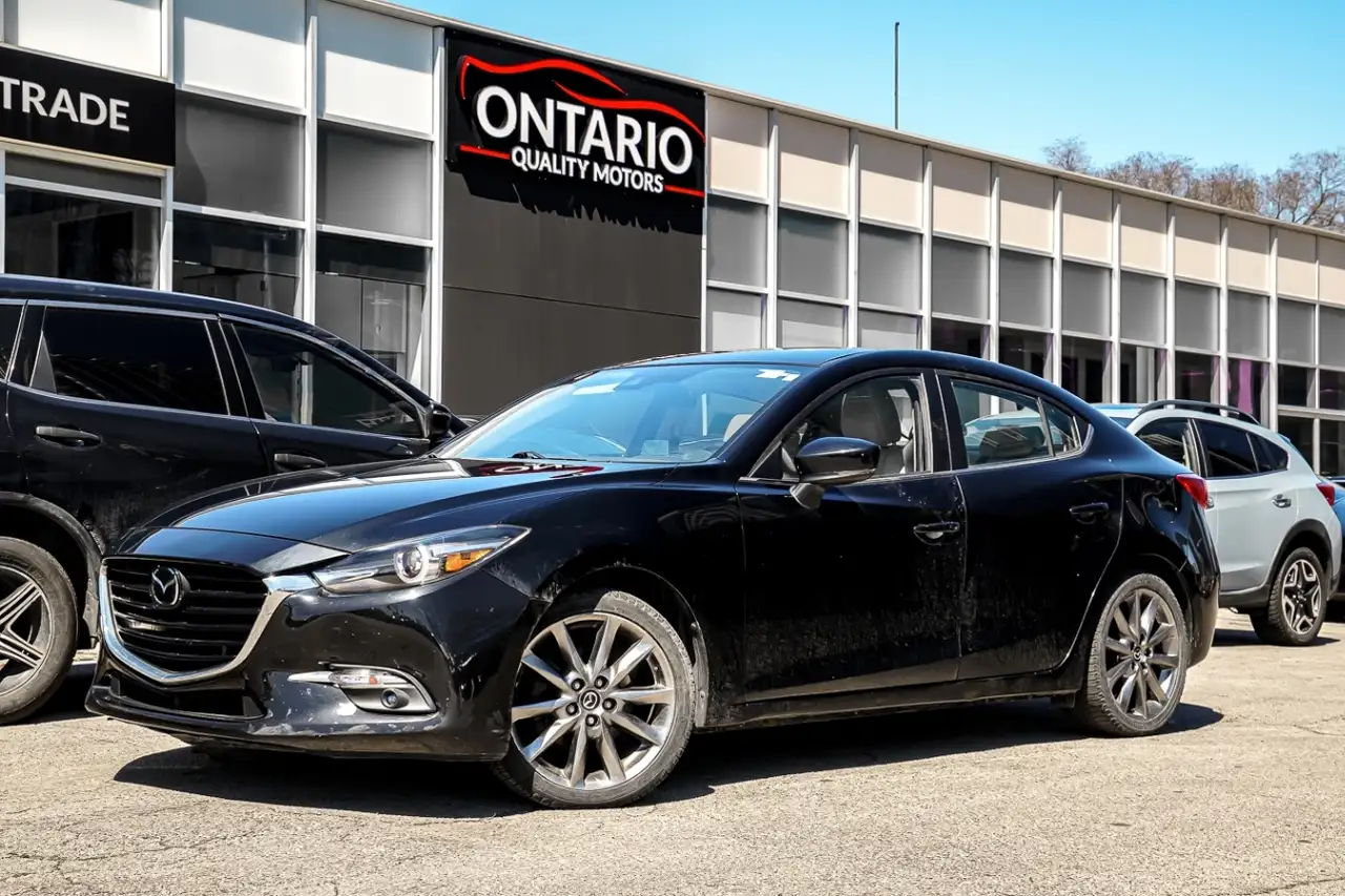 Mazda 3 снимка Mazda 3