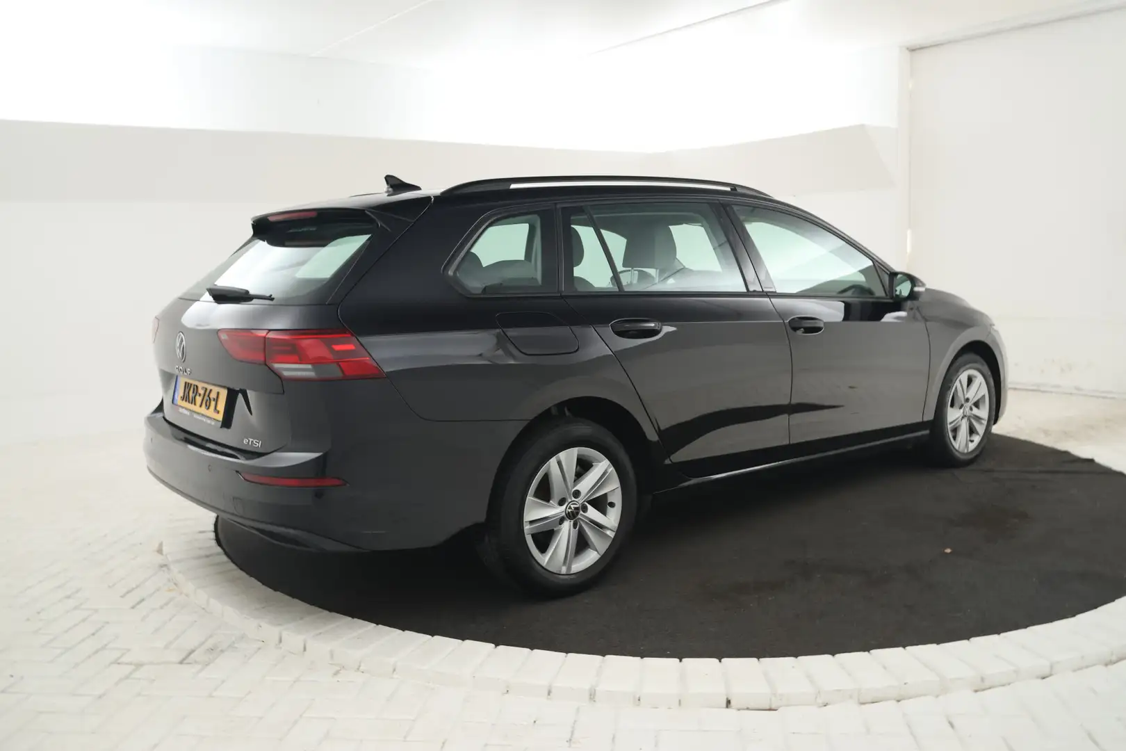 Volkswagen Golf Variant 1.0 eTSI Life Business Automaat, Apple carplay, Lm Noir - 2