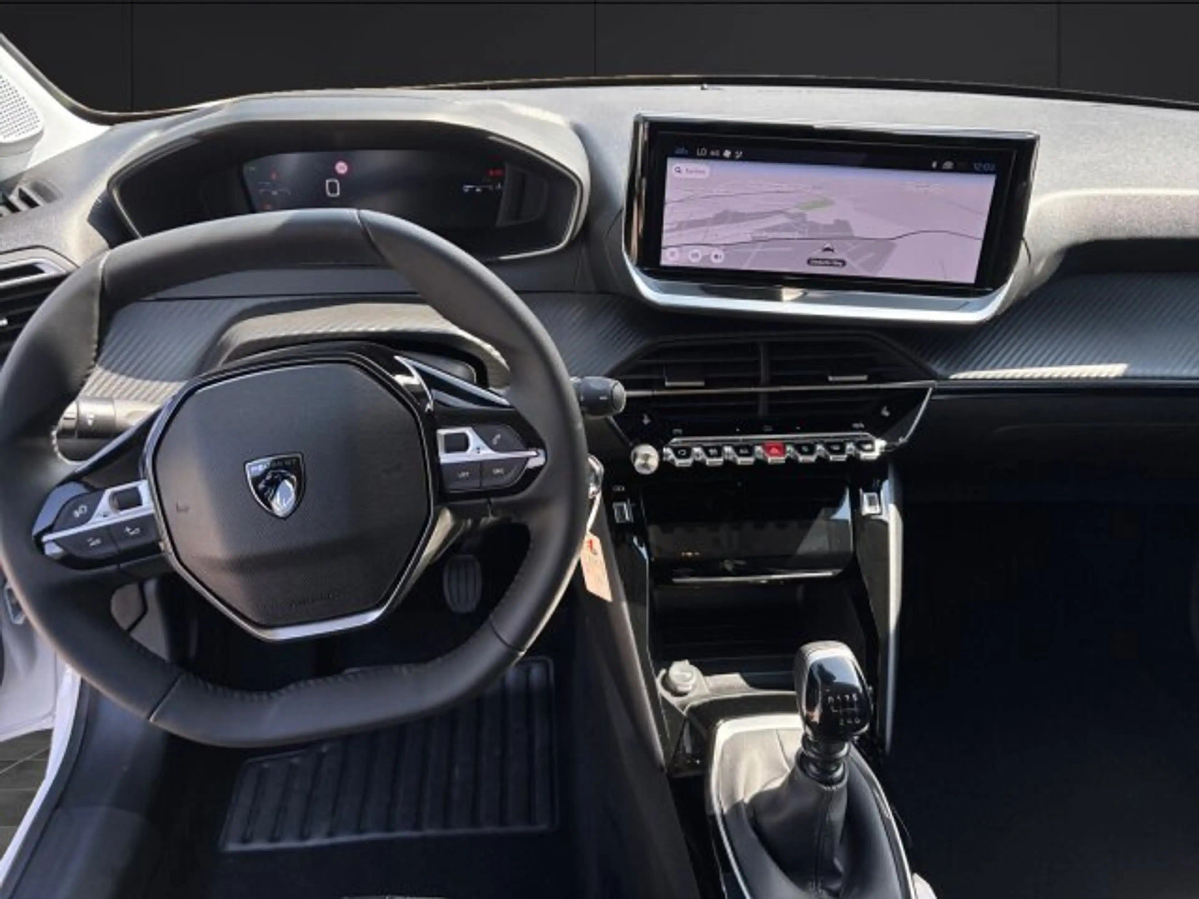 Peugeot 208 208 ALLURE 100 +360°Kamera+Navigation+LED+ — photo 12