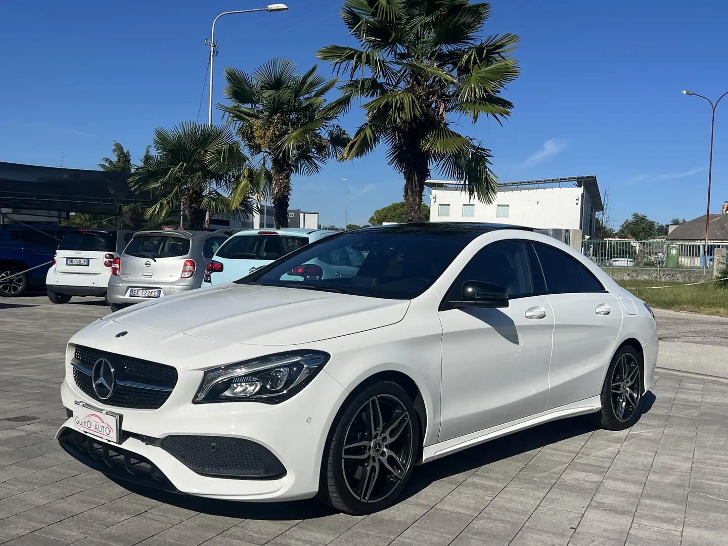 Mercedes-Benz CLA 220 CLA - C117 d Premium 4matic auto FL Blanc - 1