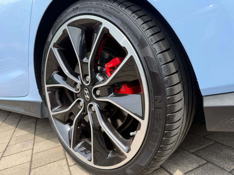 Hyundai i30 Fastback N Performance Panorama — photo 11