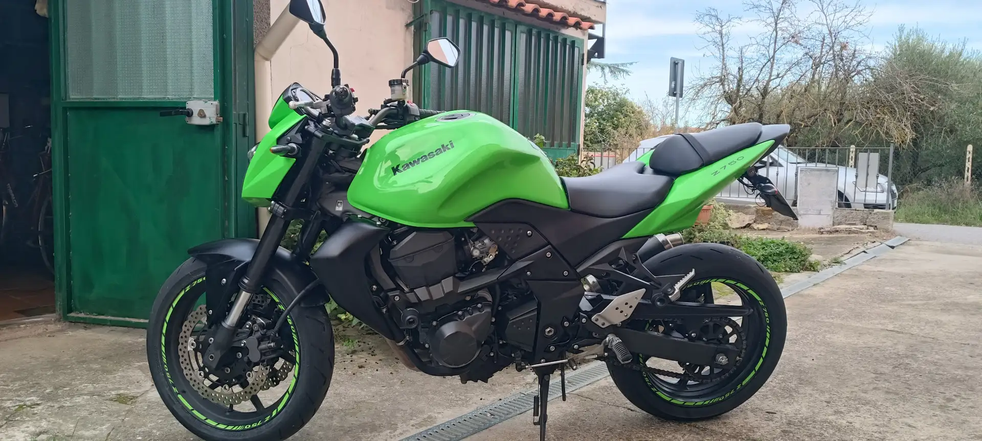 Kawasaki Z 750 Zelená - 1