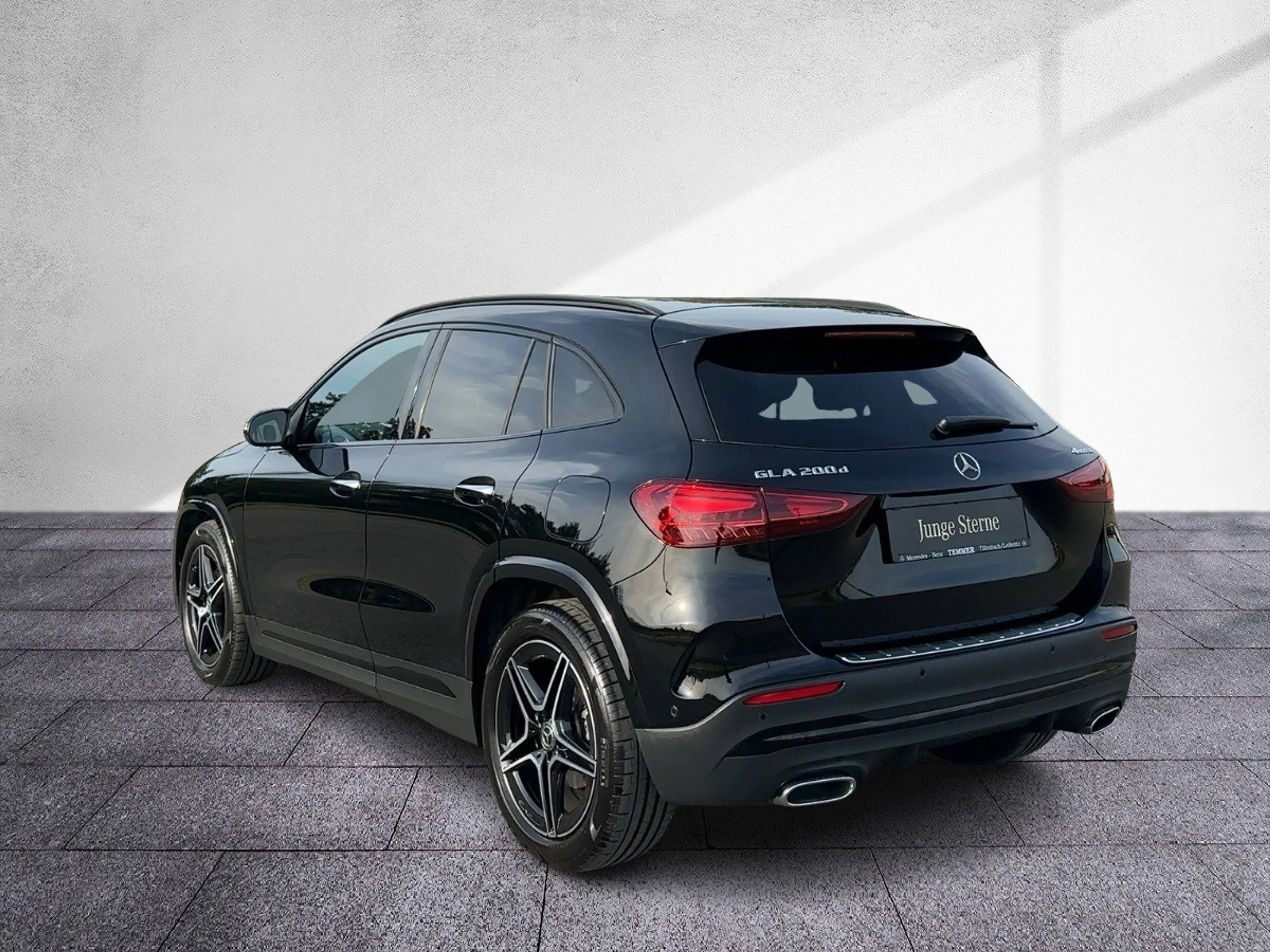 Mercedes-Benz GLA 200 d 4MATIC AMG-Line ADVANCED+ DISTR AHV — photo 4