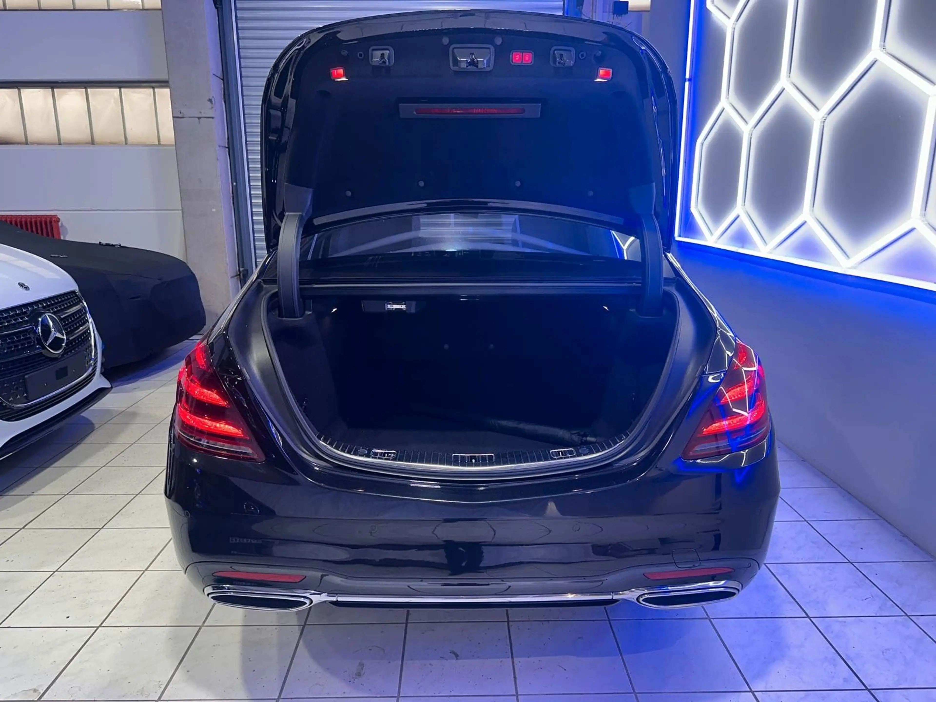 Mercedes-Benz S 400 d 4MATIC Lang AMG*NIGHT*BLACK — photo 7