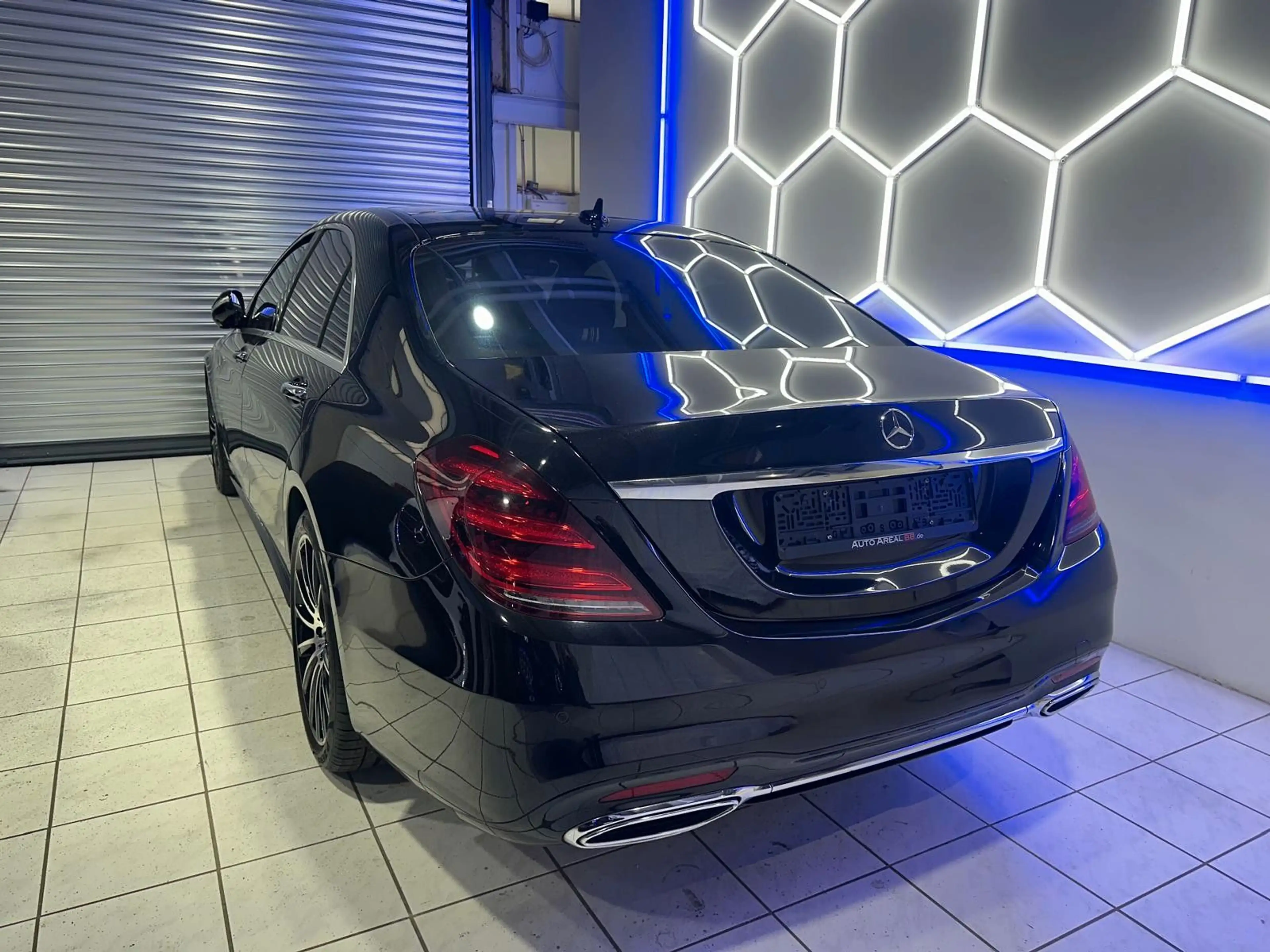 Mercedes-Benz S 400 d 4MATIC Lang AMG*NIGHT*BLACK — photo 4