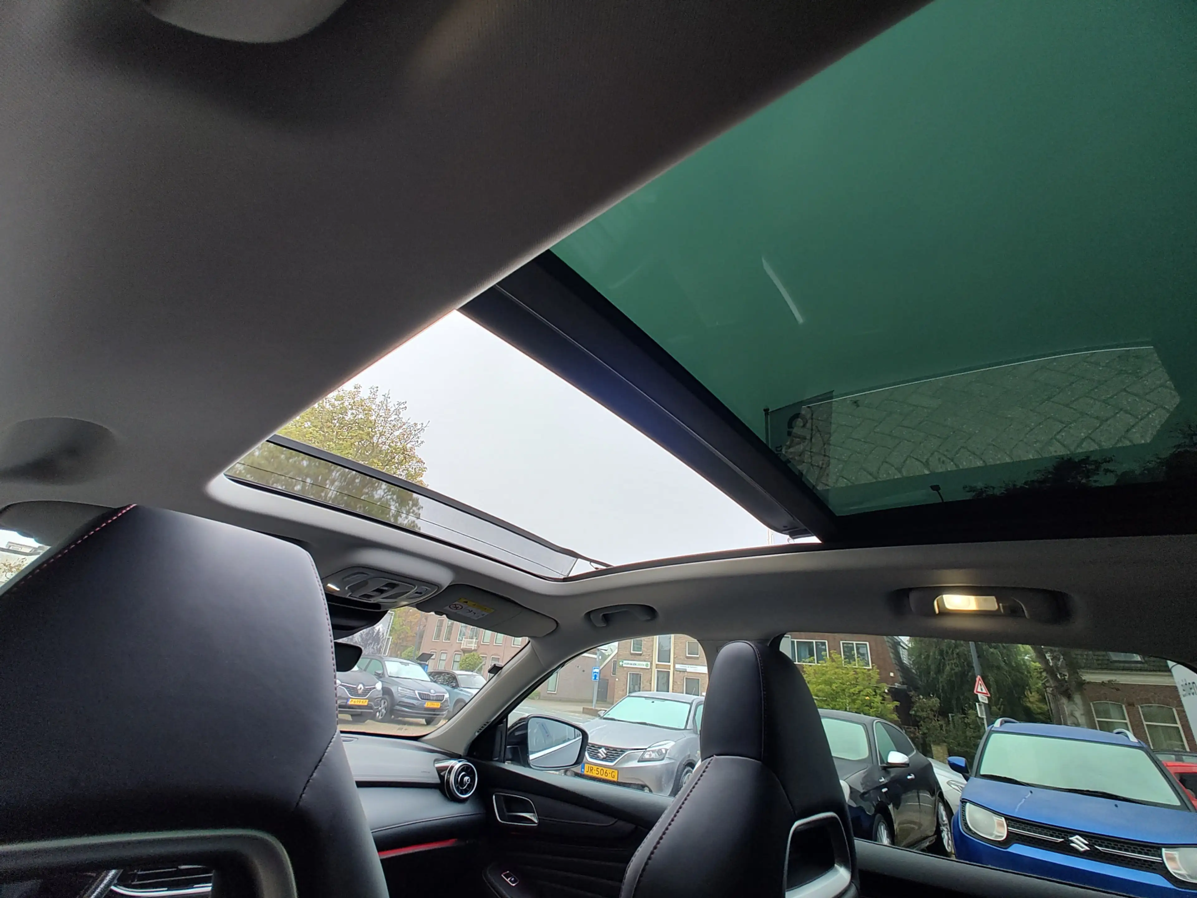 MG EHS 1.5 TGDI PHEV HYBRID LUXURY Open dak | Leder | 360 — photo 14